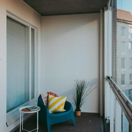 Tropical Scandinavian 5-bed Aparts By The Airport Martinlaakso * Βάνταα