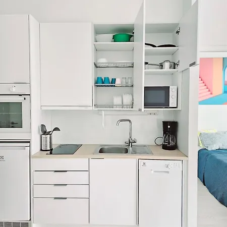 Διαμέρισμα Tropical Scandinavian 5-bed Aparts By The Airport Martinlaakso *